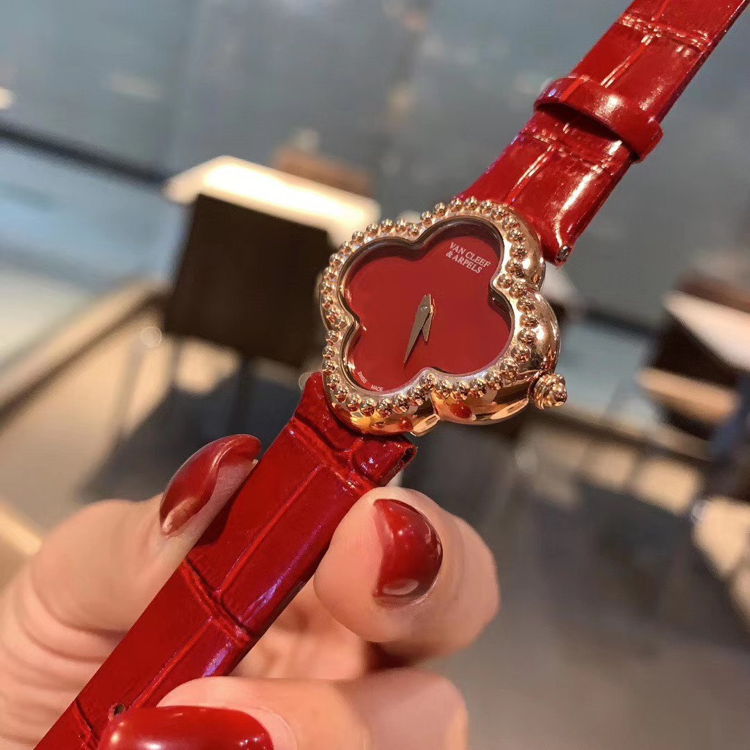 Van Cleef & Arpels 梵克雅宝四叶草