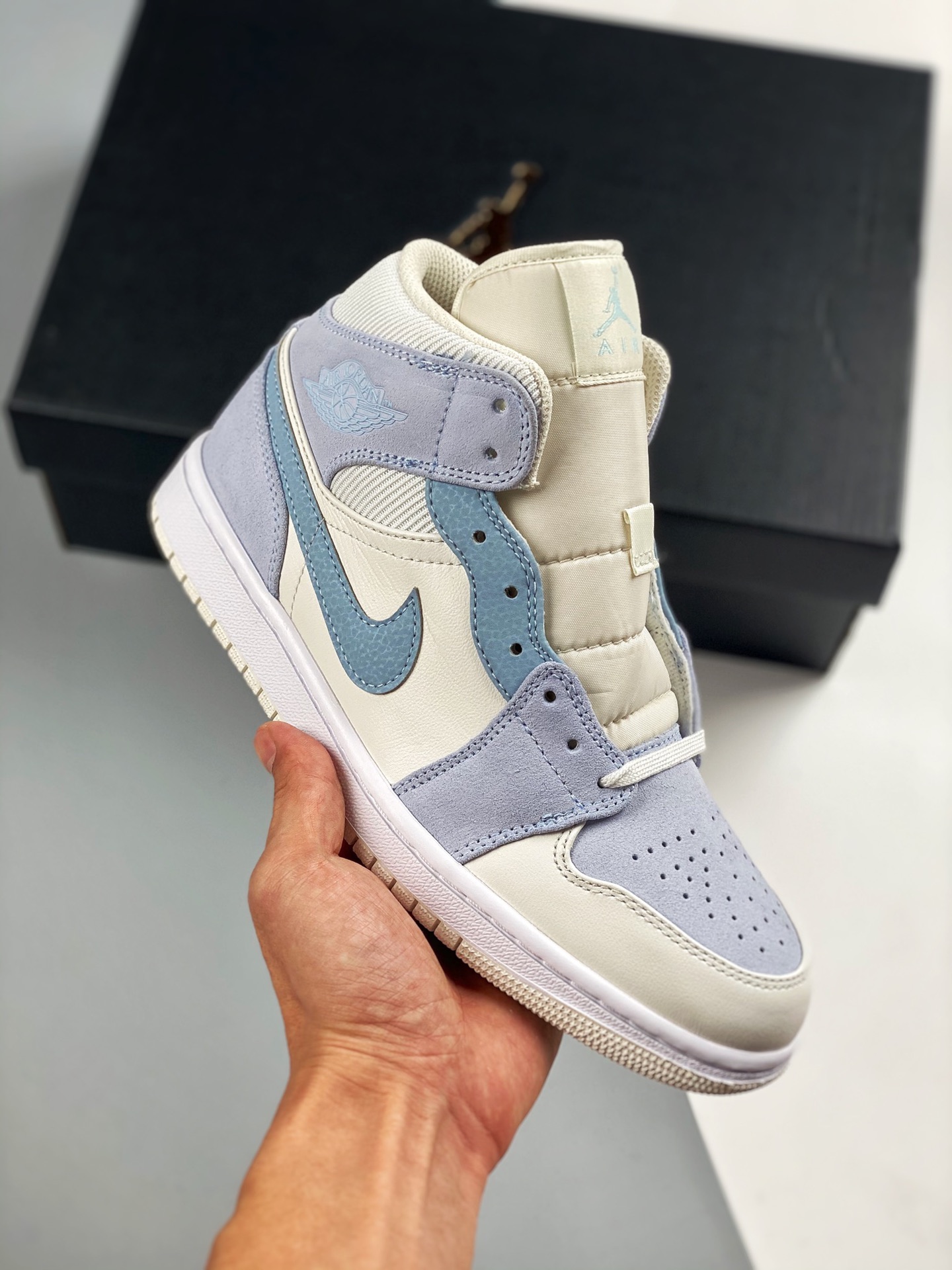 Nivel de zapatos desnudos originales, el producto de mayor artesanía del mercado💯 Air Jordan 1 Mid Gris azulado, la me…