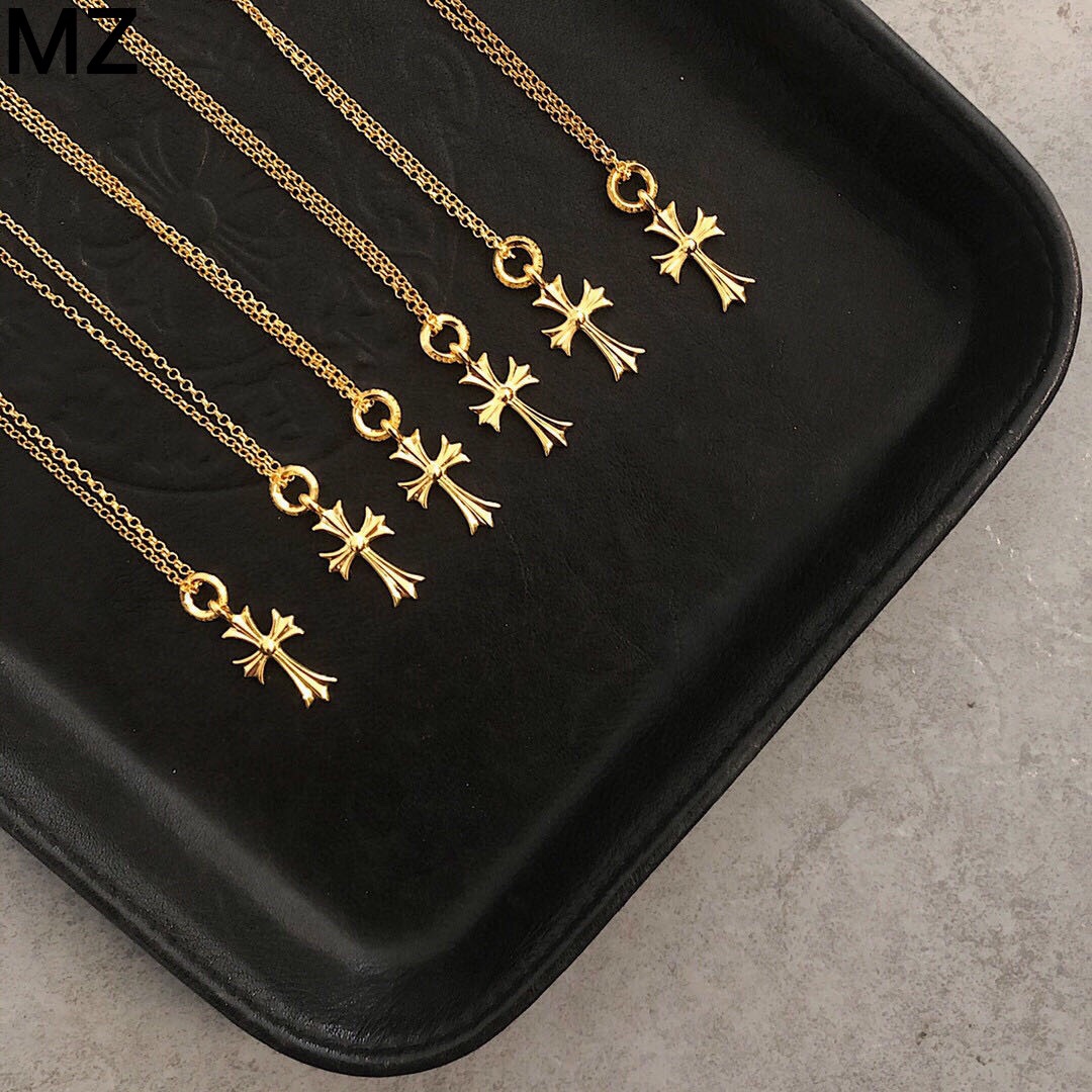 Chrome Hearts 开模 独家拍摄 (MZ)Chrome hearts 克罗心22k金圆环十字项链