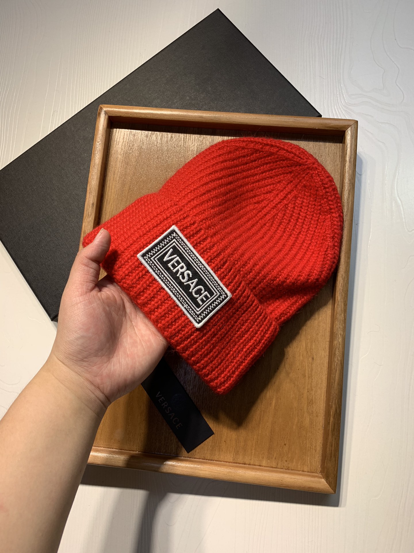 🌹。范思哲。 【羊毛单帽】客供小羊毛！珍贵典藏的灵魂帽子！客供色纱.每个颜色都非常好看！经典！手感软腻.