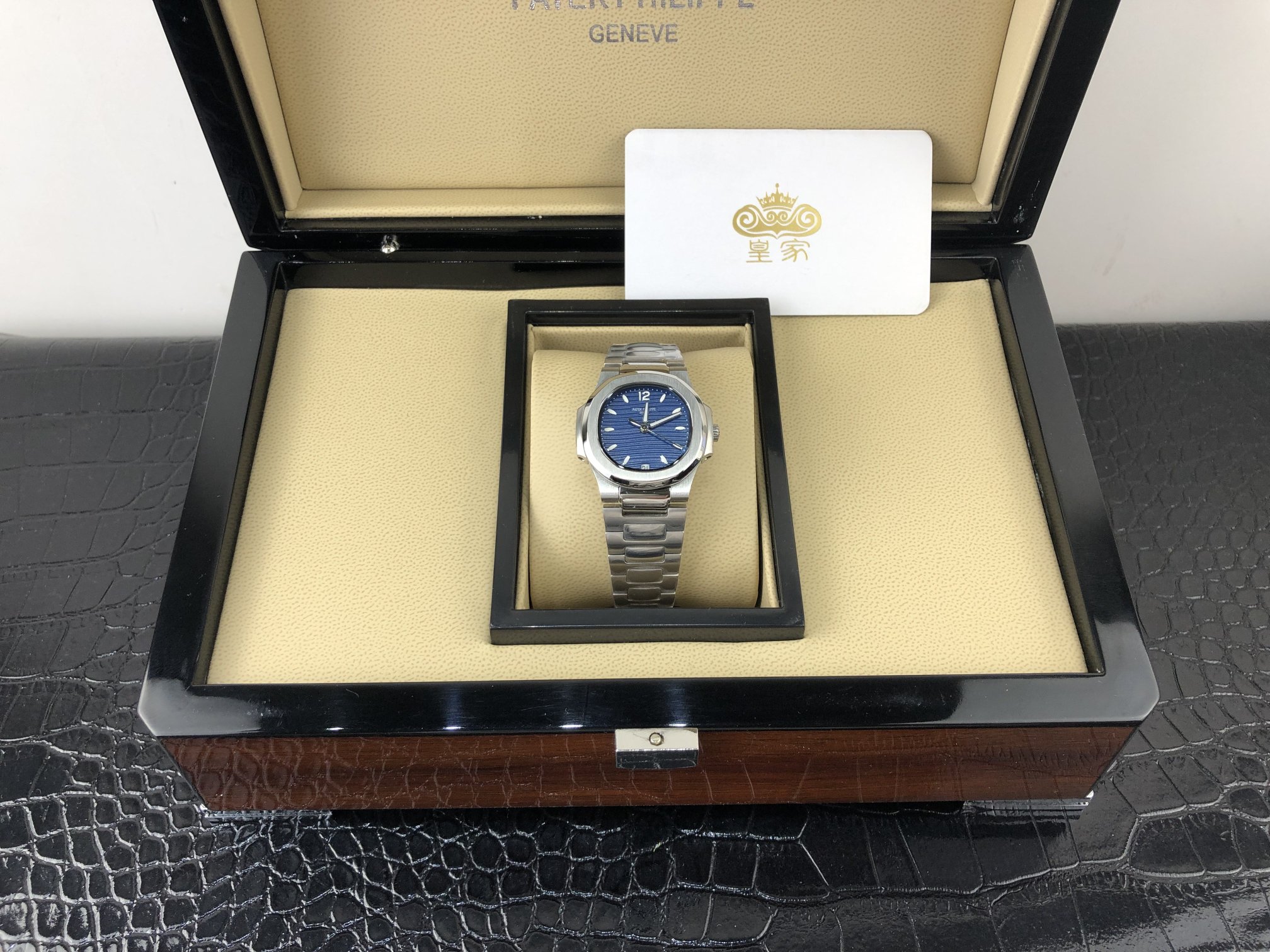 Patek Philippe 皇家 百达翡丽鹦鹉螺系列蓝色表盘女表