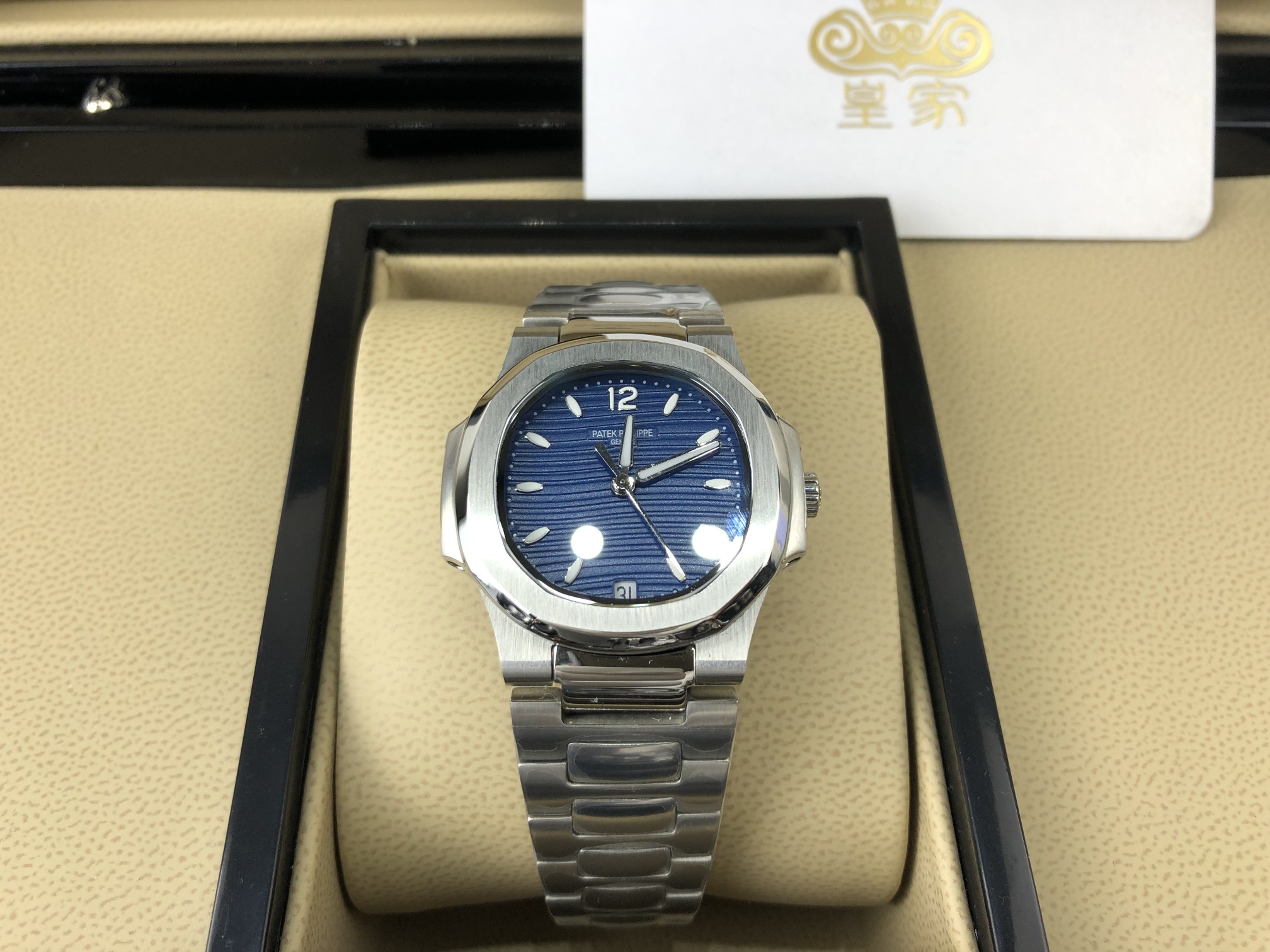 Patek Philippe 皇家 百达翡丽鹦鹉螺系列蓝色表盘女表