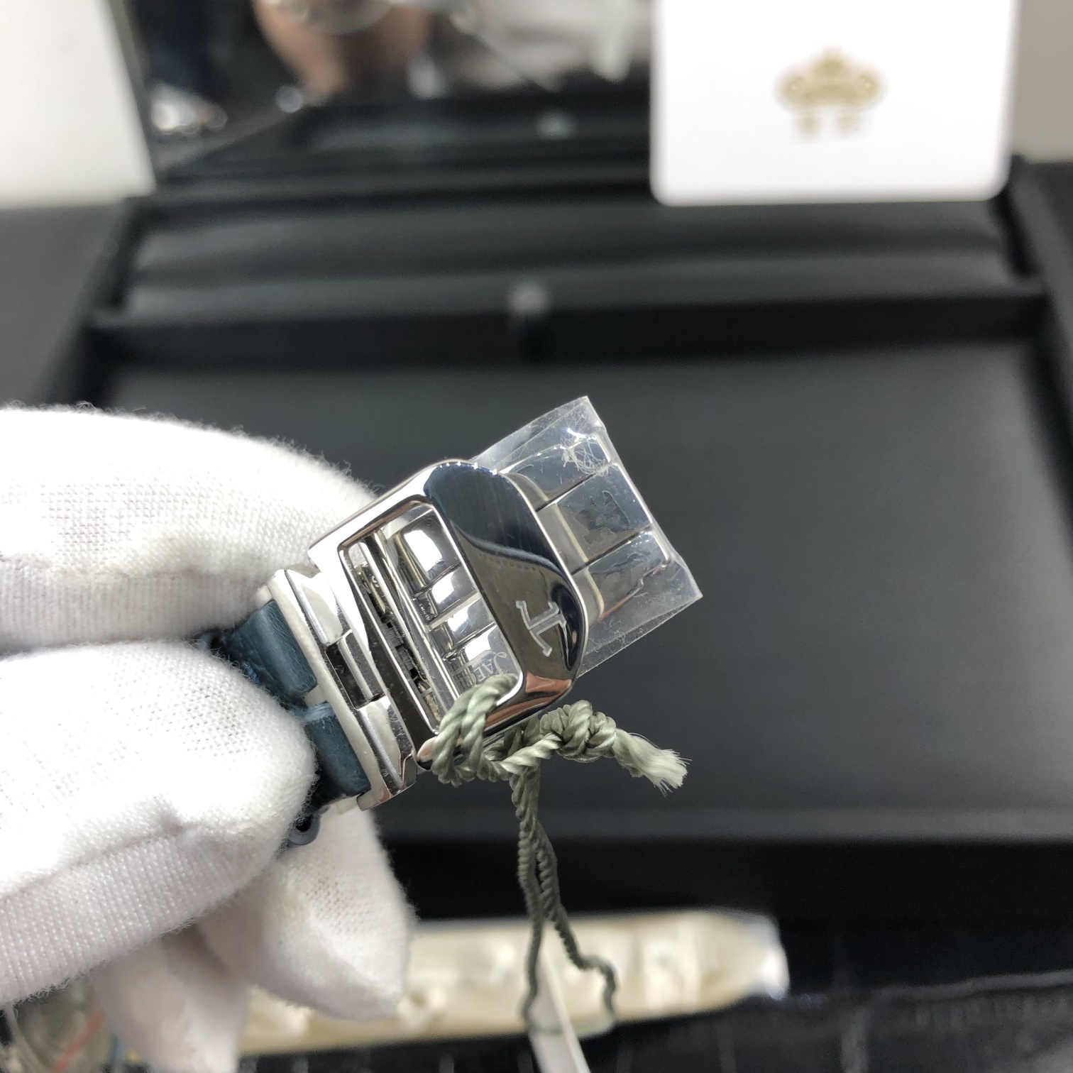 Cartier 皇家 积家约会系列贝壳表盘女表