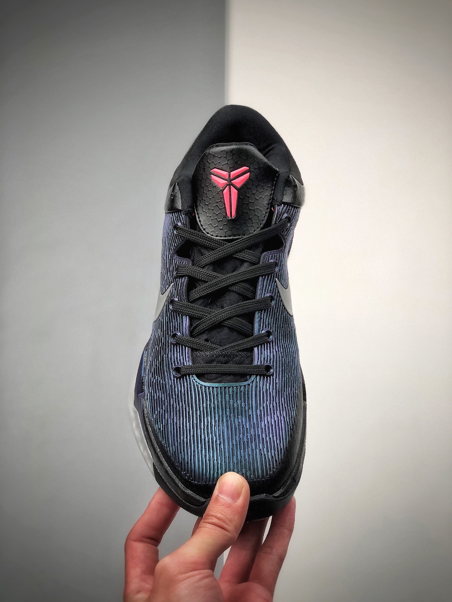 260  科比/KOBE 8  货号：488371-005