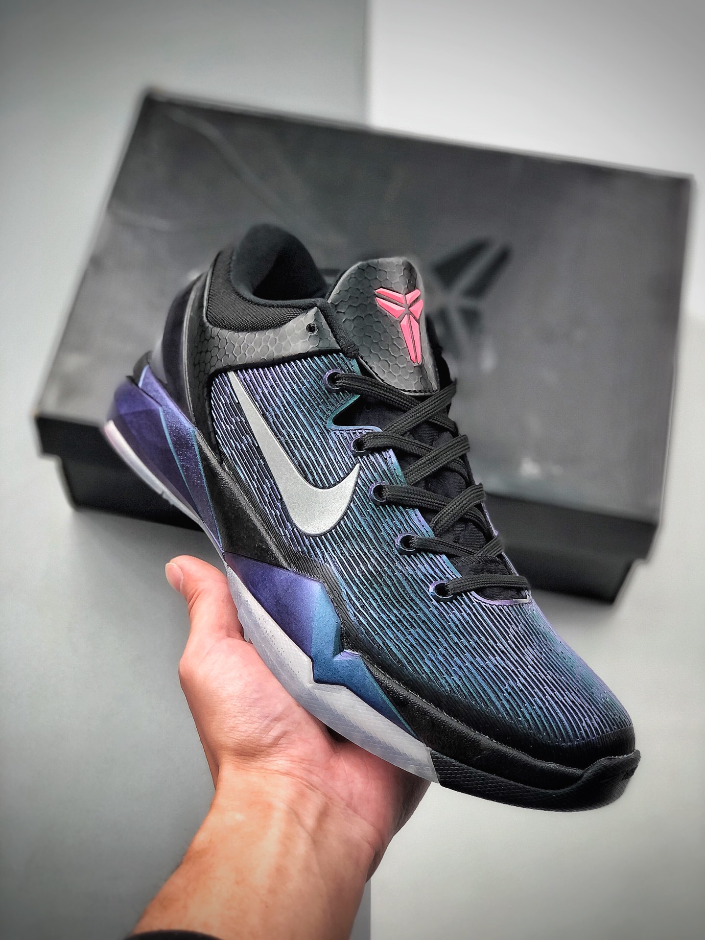 260  科比/KOBE 8  货号：488371-005
