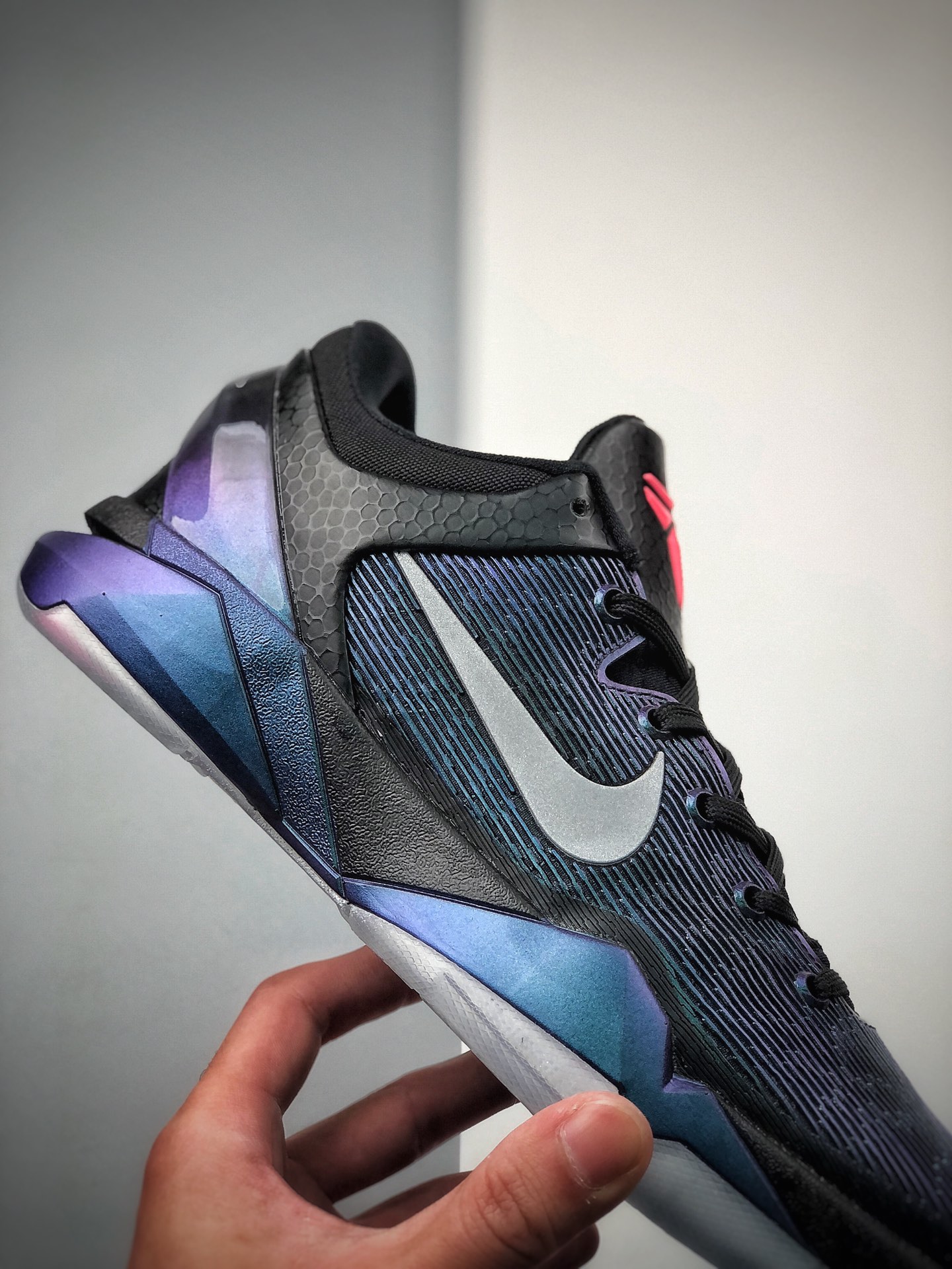 260  科比/KOBE 8  货号：488371-005