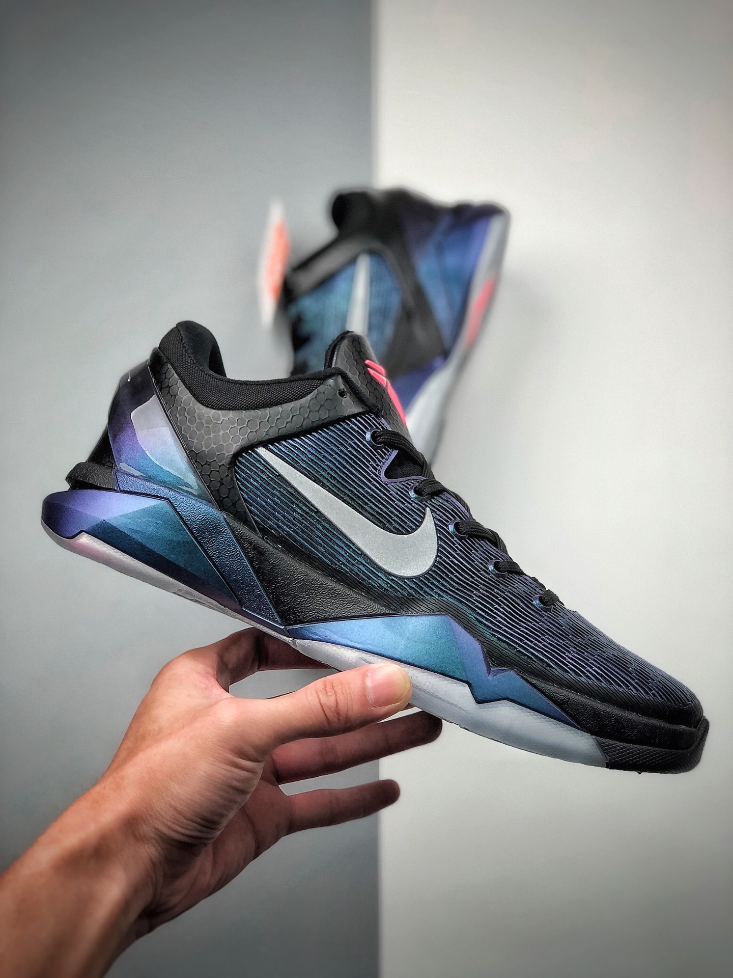 260  科比/KOBE 8  货号：488371-005