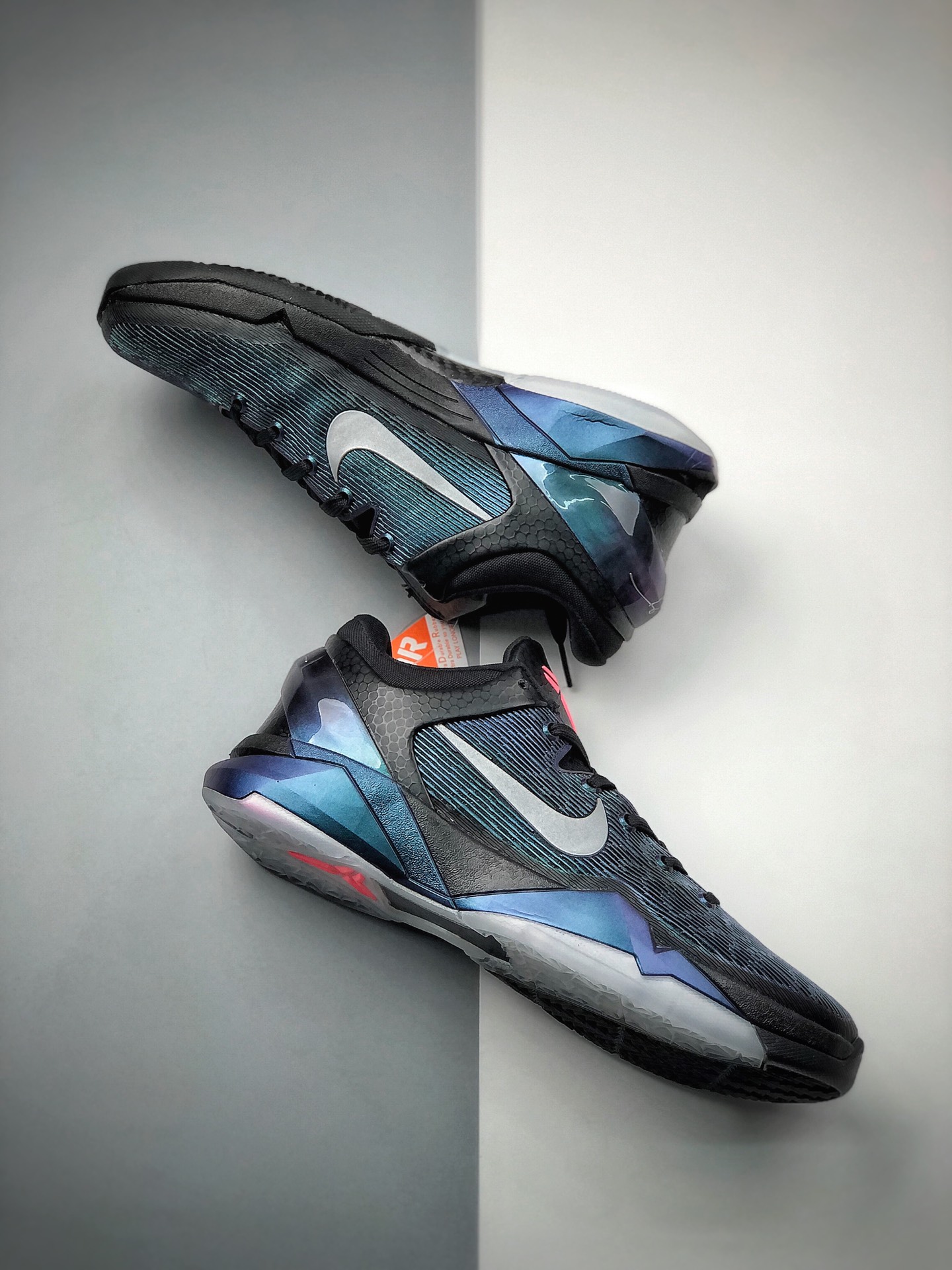 260  科比/KOBE 8  货号：488371-005