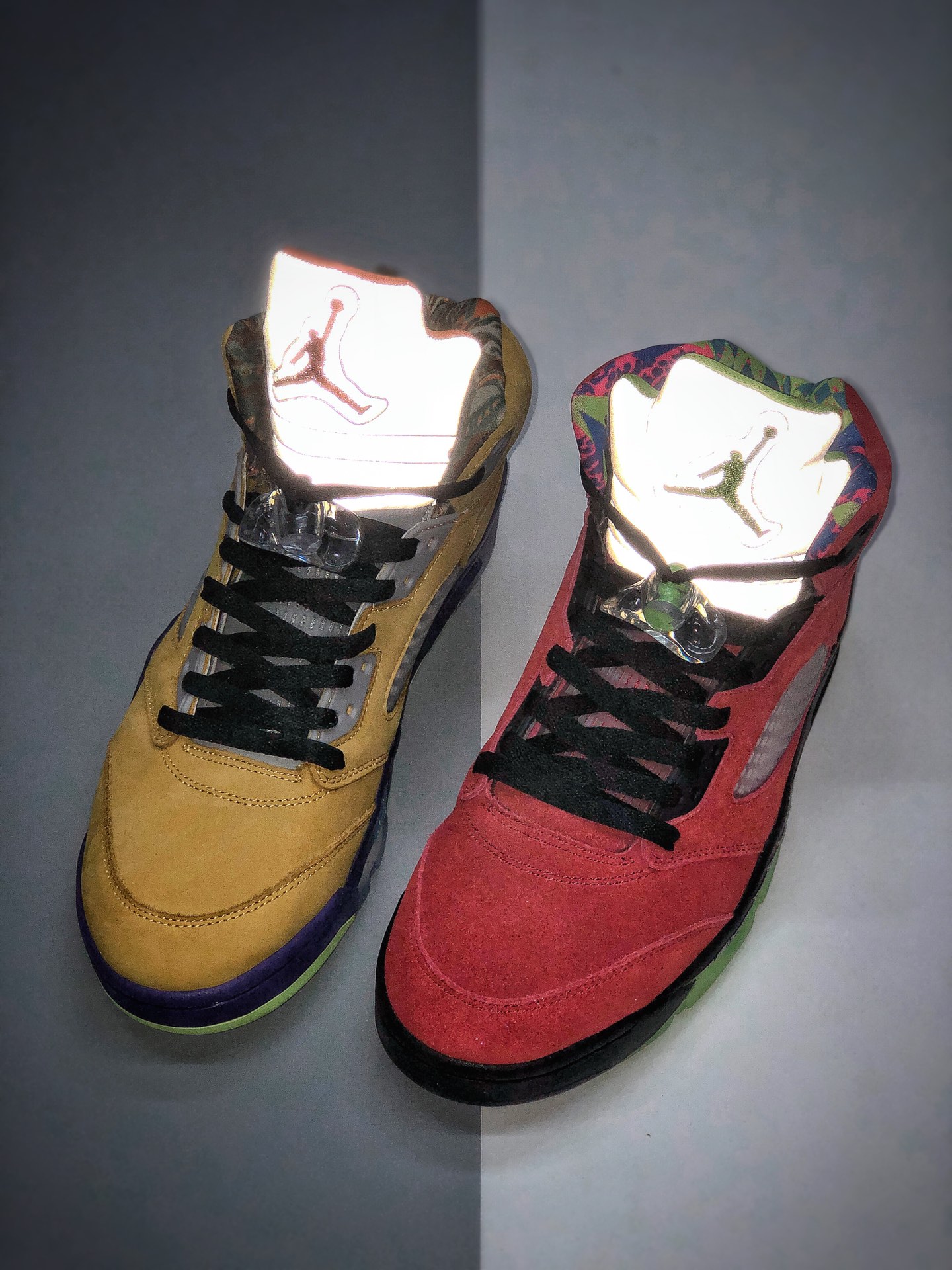 500  乔丹 AJ5 鸳鸯 红黄色 Air Jordan 5 “What The”鸳鸯整双鞋将 “What The” 主题完美CZ5725-700