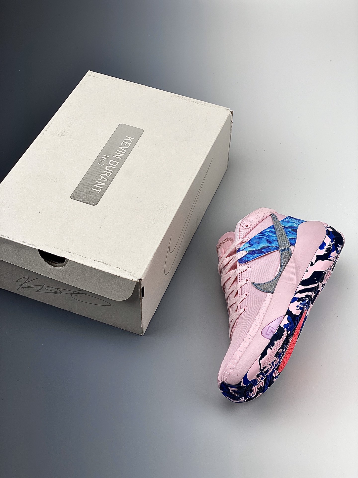 260 Nike KD 13 “Aunt Pearl”杜兰特 乳腺癌Nike DC0011-600