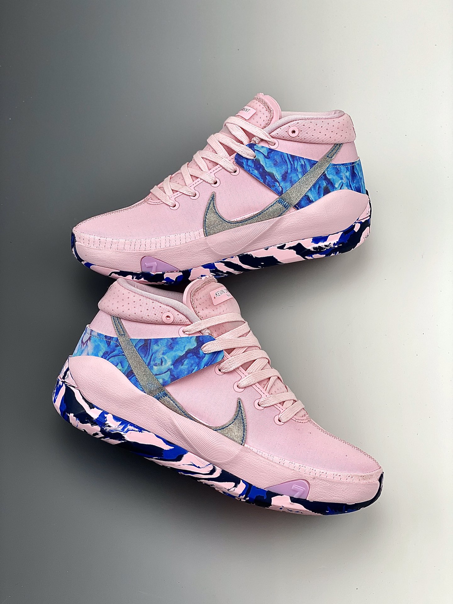 260 Nike KD 13 “Aunt Pearl”杜兰特 乳腺癌Nike DC0011-600