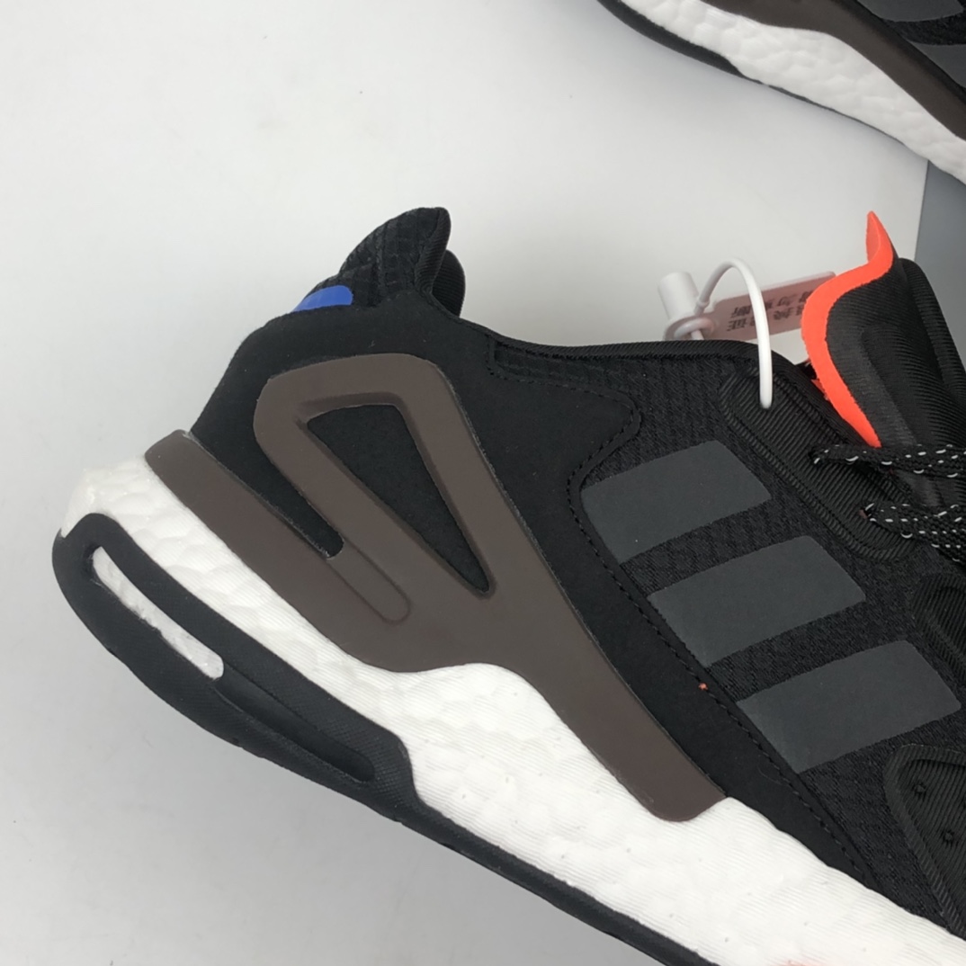 200 Adidas Originals 2020 Day Jogger Boost 三叶草2020版慢跑者系列高弹复古休闲运动跑鞋 夜行者二代 FW4818