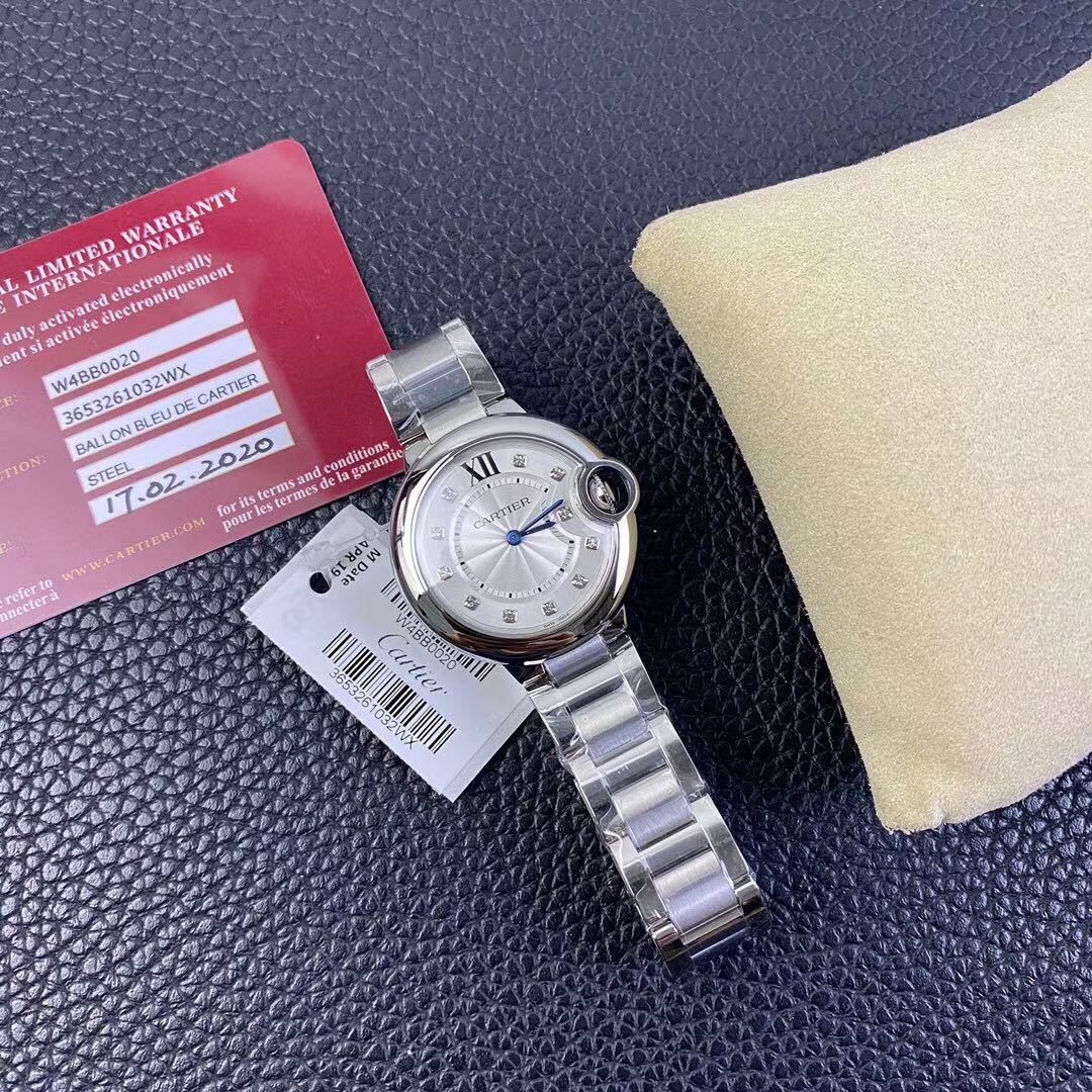 Cartier 蓝气球系列33mm石英钻刻度