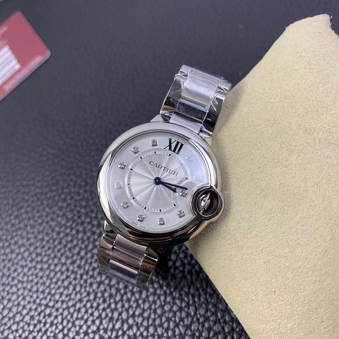 Cartier 蓝气球系列33mm石英钻刻度