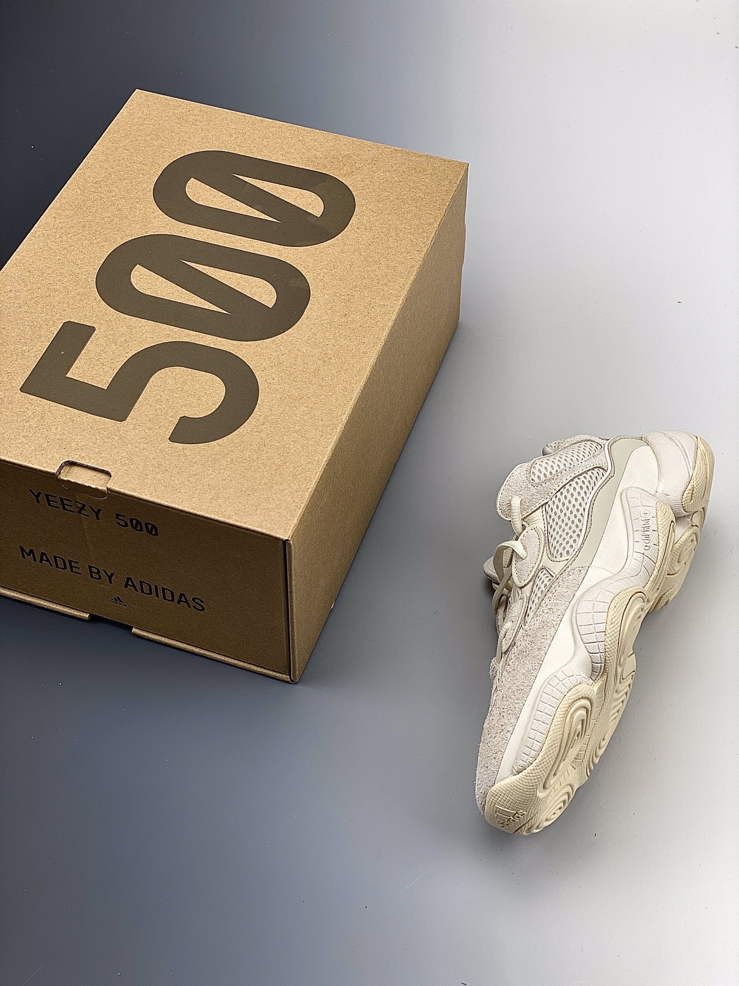 福利240  Adidas Yeezy 500 Desert Rat 椰子#  纯原版本  FV3573