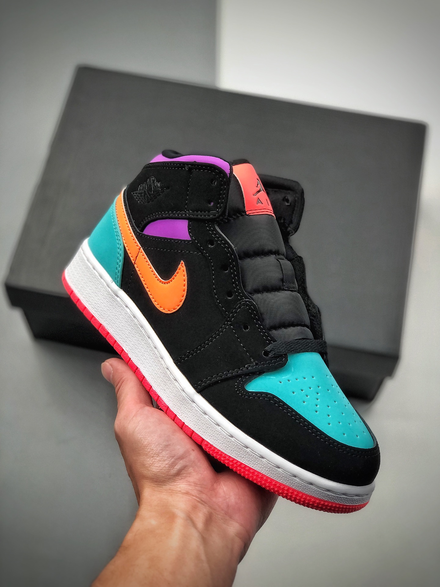 JORDAN LEGACY 312 NRG AJ1 Qiao mixed version three-in-one hybrid high-top casual sports basketball shoes. This pair com…