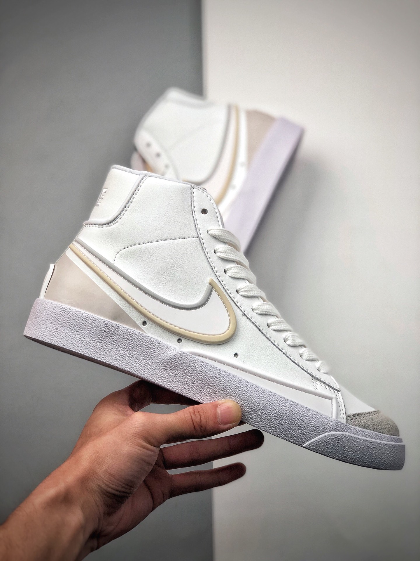 180  公司级 Nike Blazer Mid '1977 Vintage WE，耐克开拓者系列853508