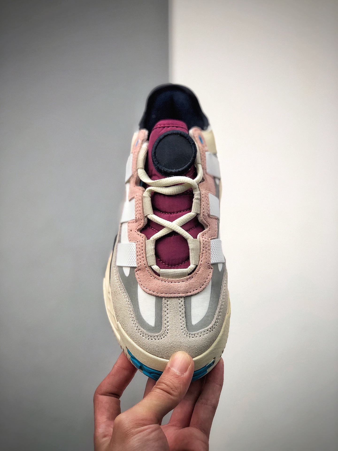 180  阿迪达斯 三叶草NITEBALL休闲运动鞋反光复古老爹鞋