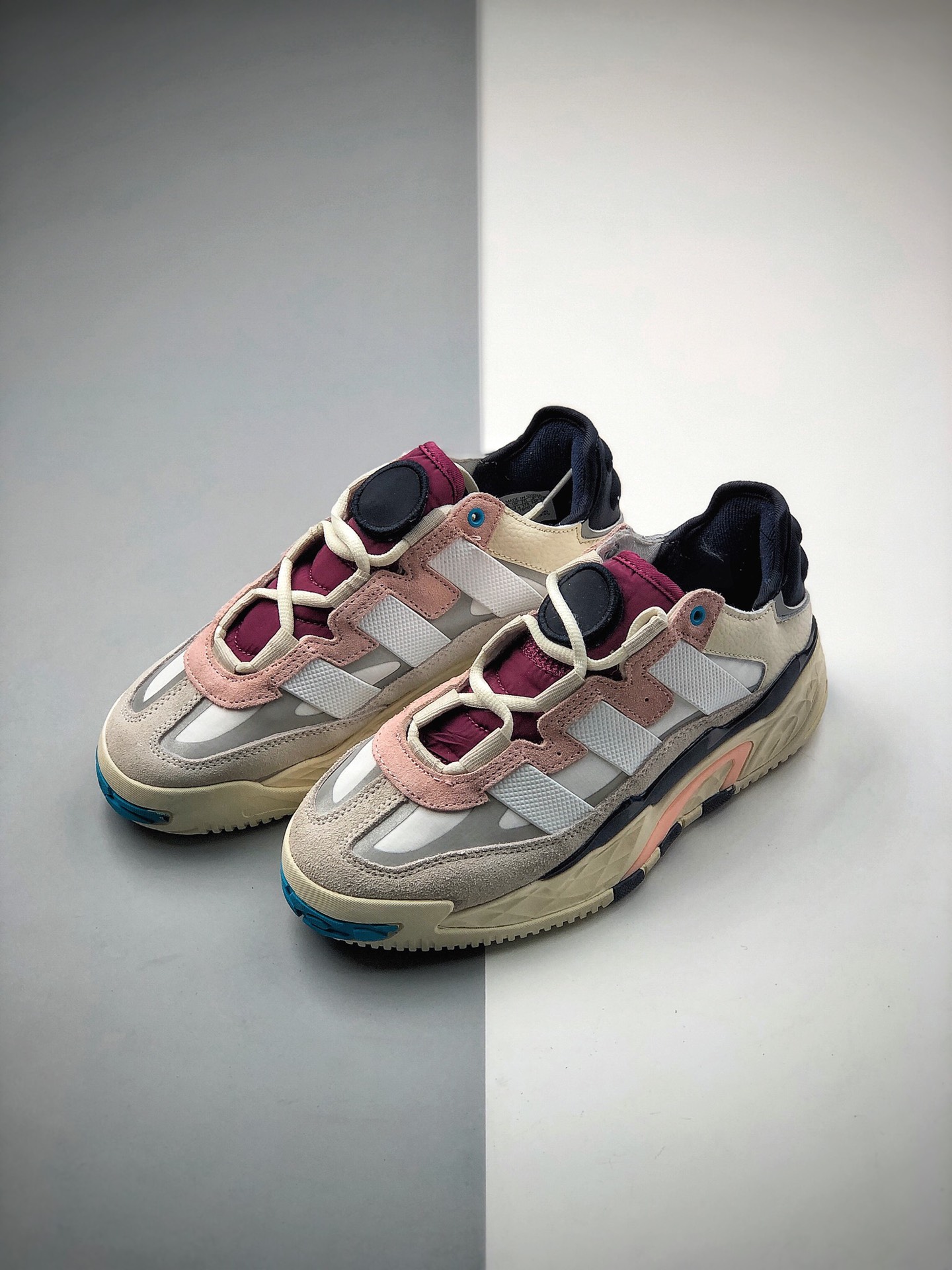 180  阿迪达斯 三叶草NITEBALL休闲运动鞋反光复古老爹鞋