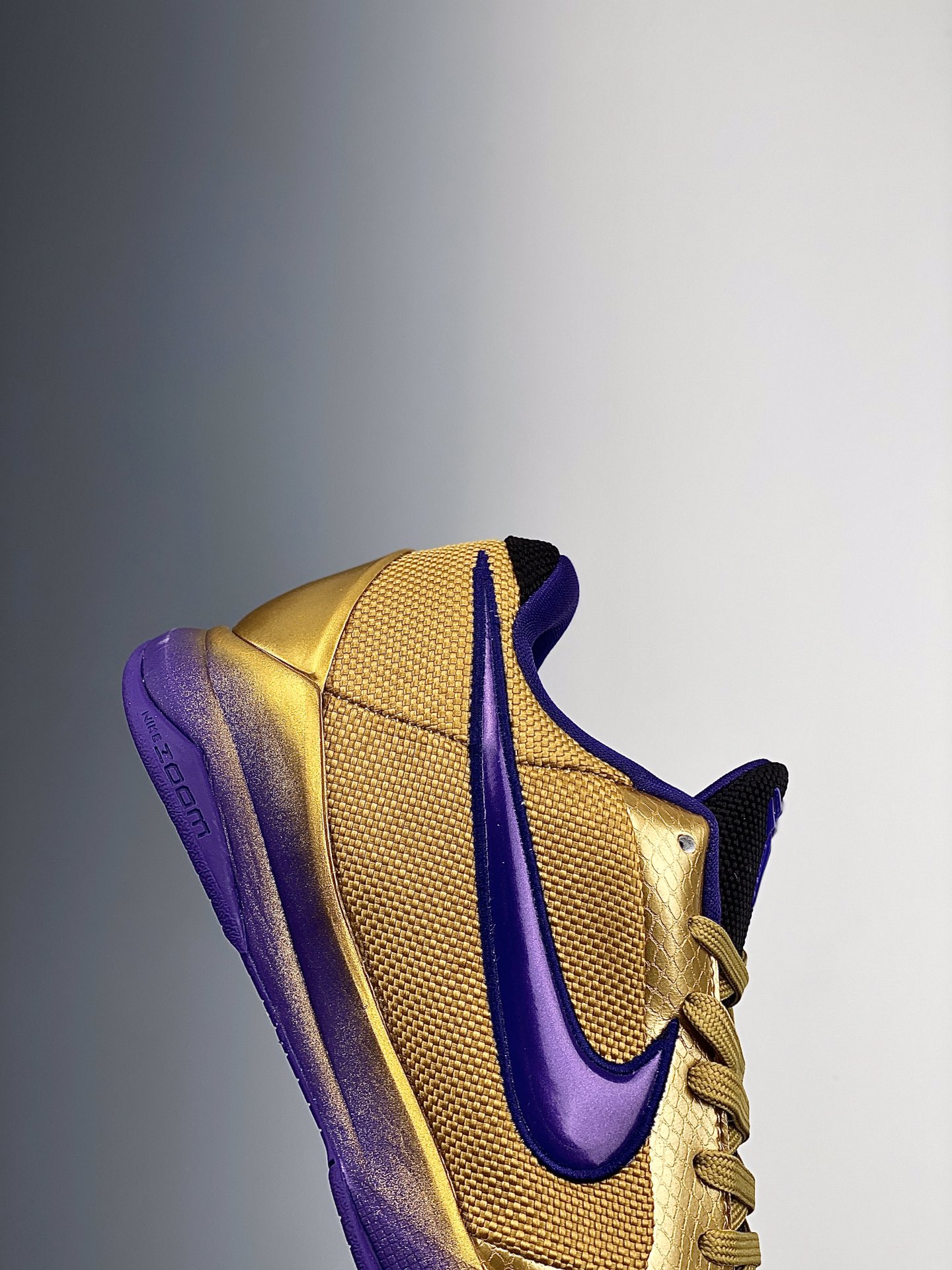 290    Nk Zoom Kobe 11 Elite Low BHM （2016） 科比11代 复刻实战运动 DA6809-700