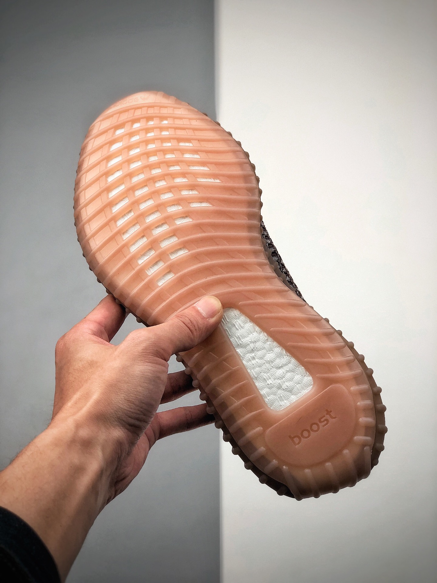 200  阿迪达斯Adidas Yeezy Boost 350 V2”Fade”百搭轻便爆米花中底休闲运动慢跑鞋“单宁棕褐暗蓝”H02795