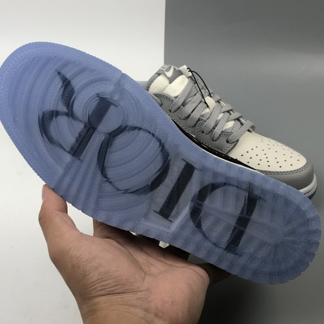 300 Dior x Air Jordan 1 Low AJ1 乔1迪奥联名白灰低帮 CN8608-002