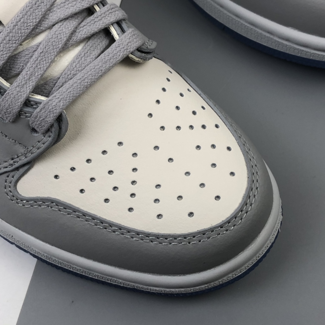 300 Dior x Air Jordan 1 Low AJ1 乔1迪奥联名白灰低帮 CN8608-002