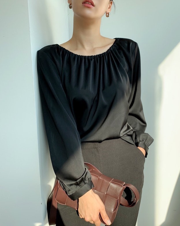 Bottega Veneta CASSETTE 23CM 编织皮革方盒斜挎包 578004波尔多酒红
