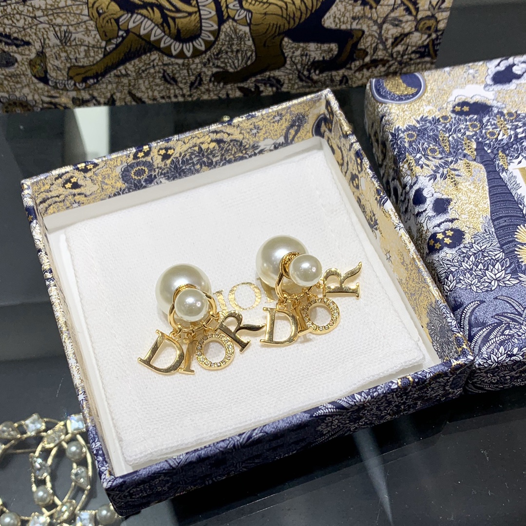Chanel Haute Joaillerie Fine Jewelry Earrings Necklace Ring Ref.5F22836E 3
