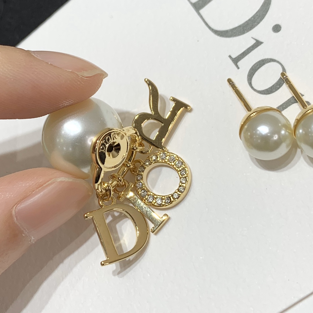 Chanel Haute Joaillerie Fine Jewelry Earrings Necklace Ring Ref.5F22836E 6