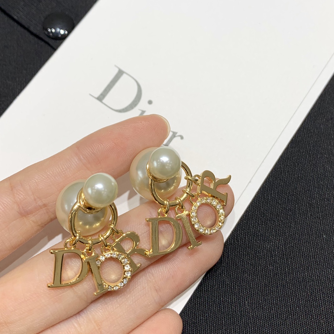 Chanel Haute Joaillerie Fine Jewelry Earrings Necklace Ring Ref.5F22836E 5