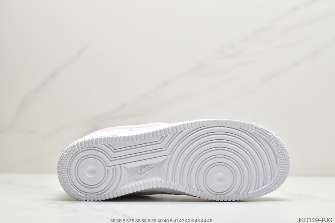 160 公司级 耐克Nike Air Force 1 '07 LV8”Good Game”电玩英雄联盟S10限量白炫彩镭射魔术贴空军一号 DC0710-191