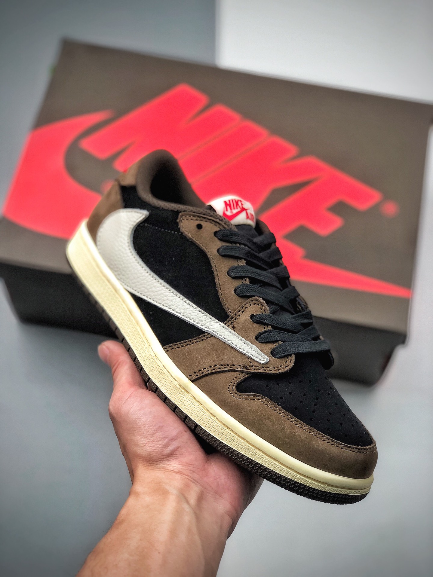 240  Air Jordan 1 Retro High OG 倒勾 低帮 深棕 AJ1 乔丹1代 aj1 乔1 咖啡色 深棕 反向脚趾CQ4277-001