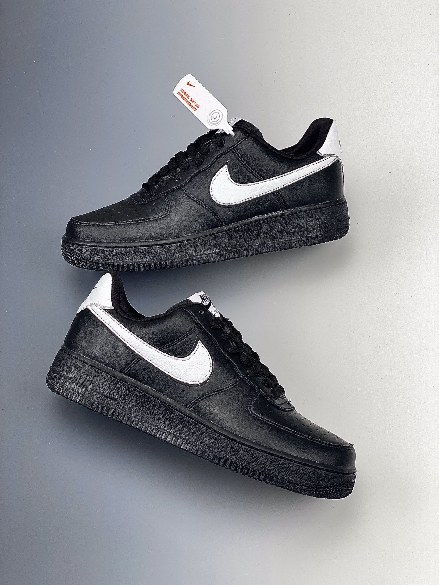 180  Nike Air Force 1 空军一号低帮运动休闲板鞋 CQ0492-001
