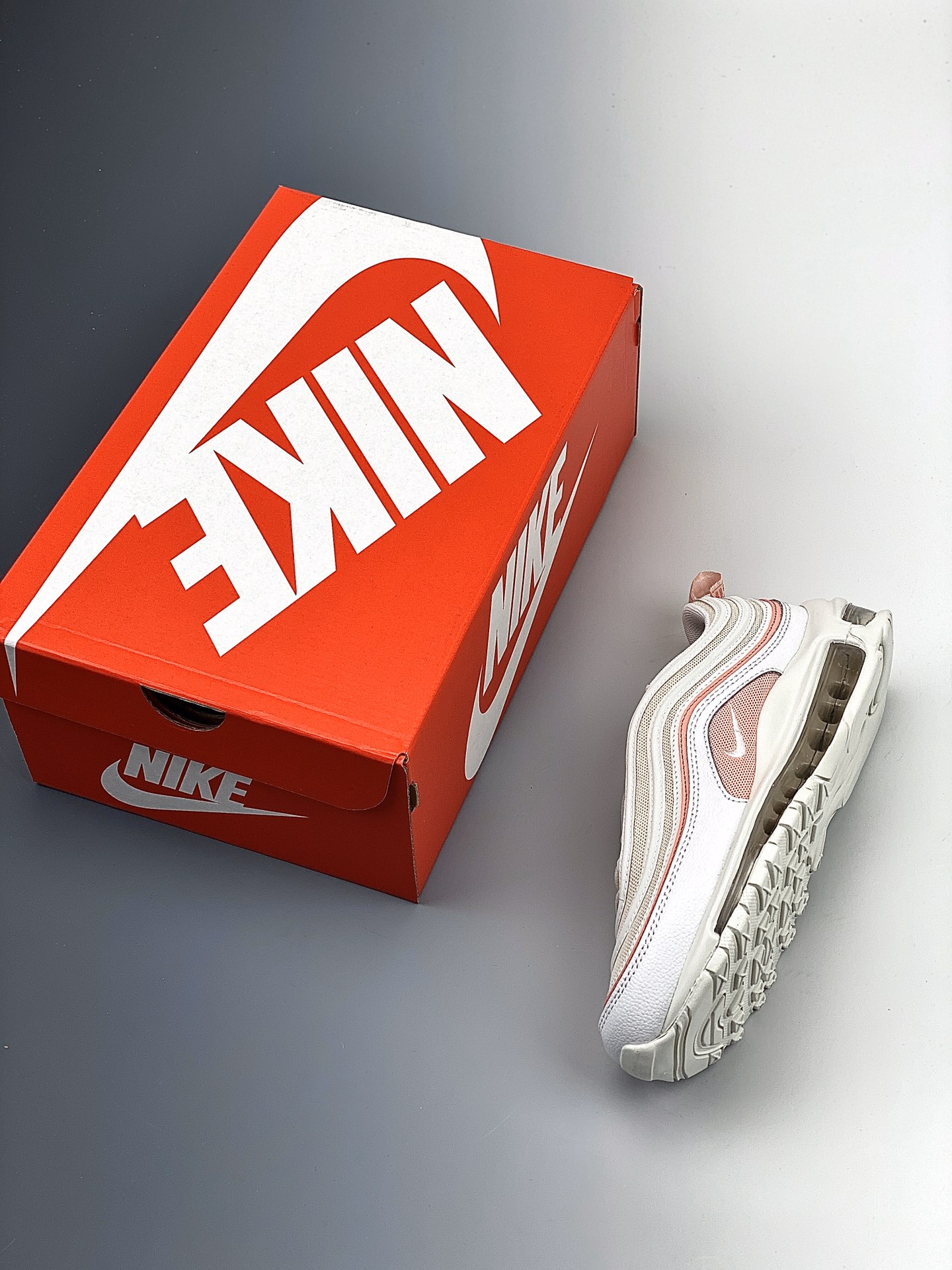 200  新配色 Nike耐克女鞋秋季新款运动鞋AIR MAX 97子弹头气垫休闲鞋 rc 921733-104