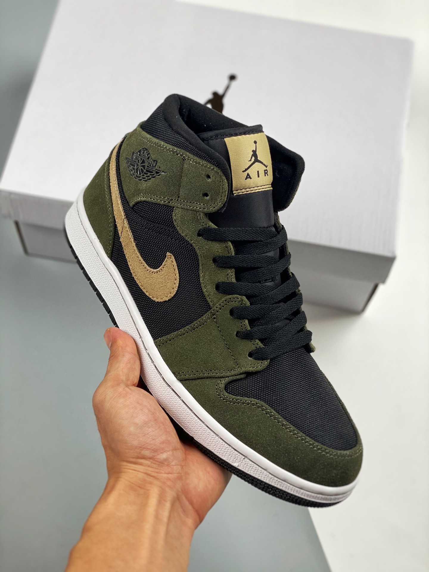 Air Jordan 1 Mid olive green Tmall foreign trade customer order, the highest craftsmanship on the market, mid-top serie…