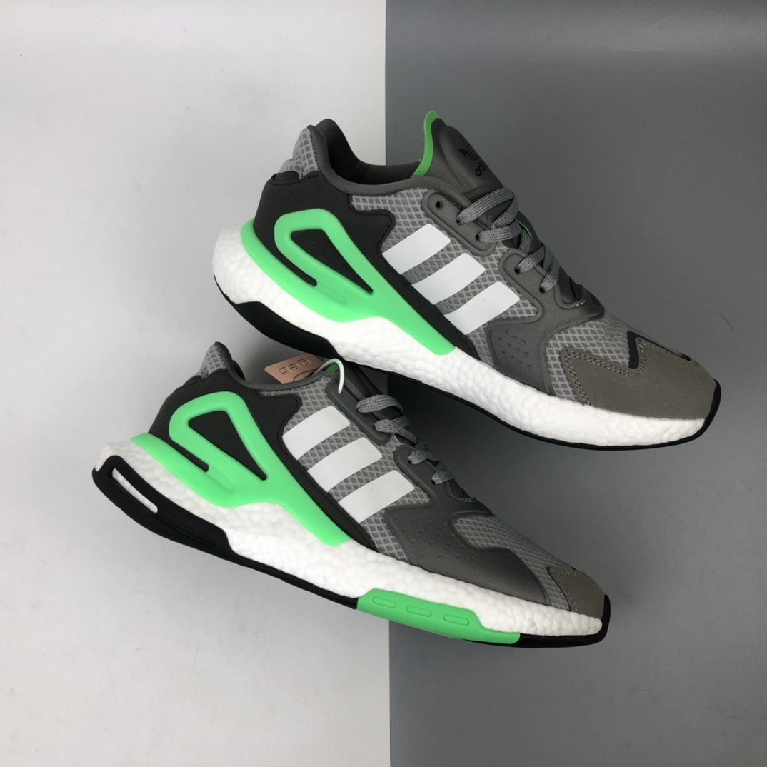 220 Adidas Originals 2020 Day Jogger Boost 三叶草2020版慢跑者系列高弹复古休闲运动跑鞋 夜行者二代 FW4825