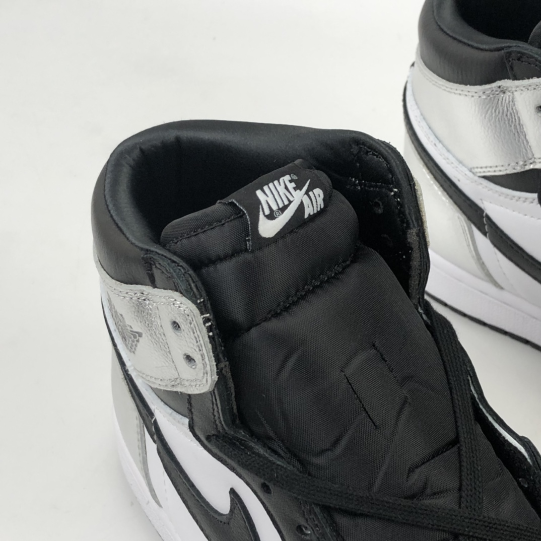 280  Air Jordan 1 High OG WMNS “Silver Toe” AJ1乔丹一代中帮经典复古文化休闲运动篮球鞋 黑银 CD0461-001