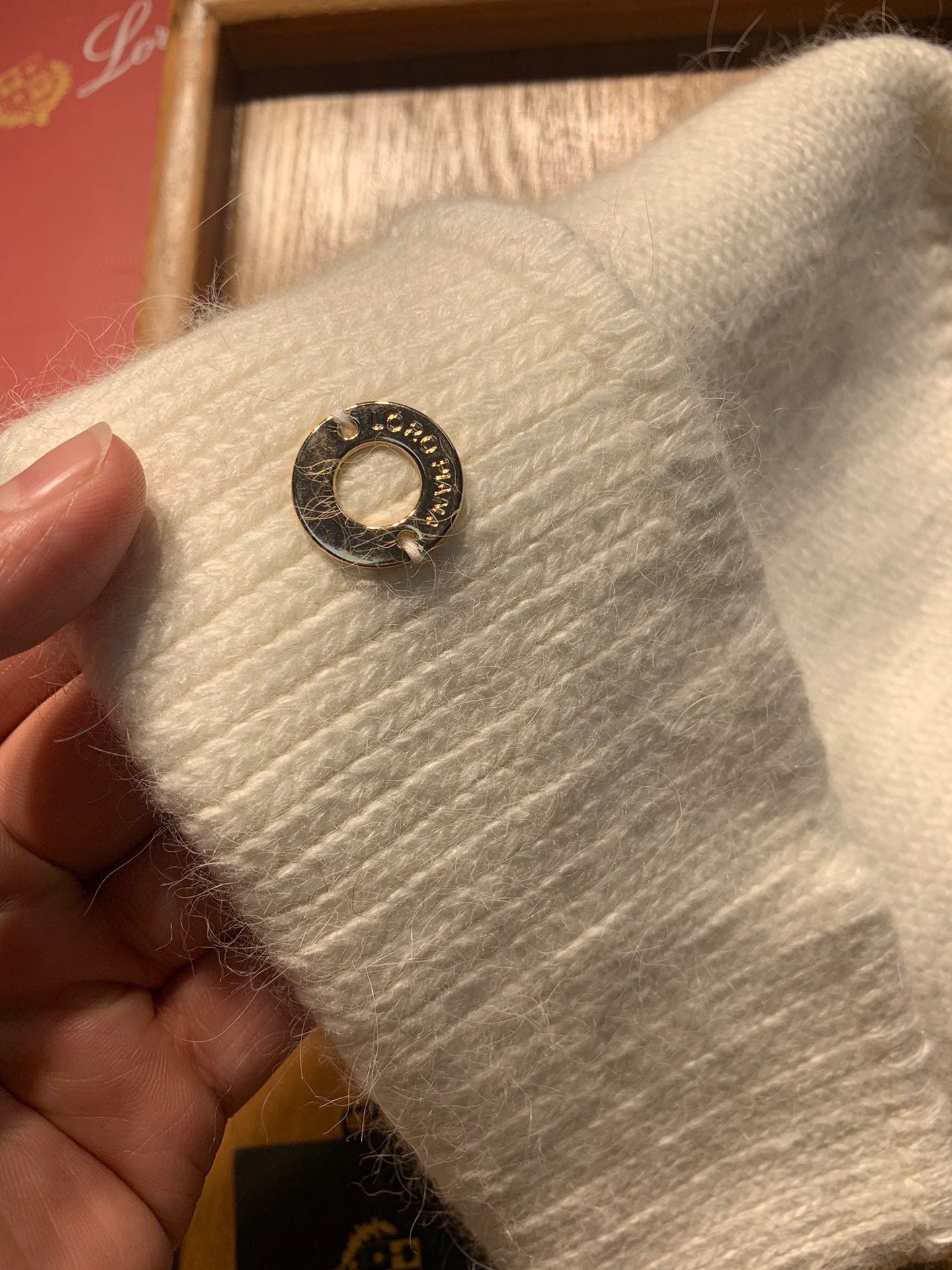 🌹。LP。【羊毛单帽】客供小羊毛！珍贵典藏的灵魂帽子！客供色纱.每个颜色都非常好看！经典！手感软腻.70