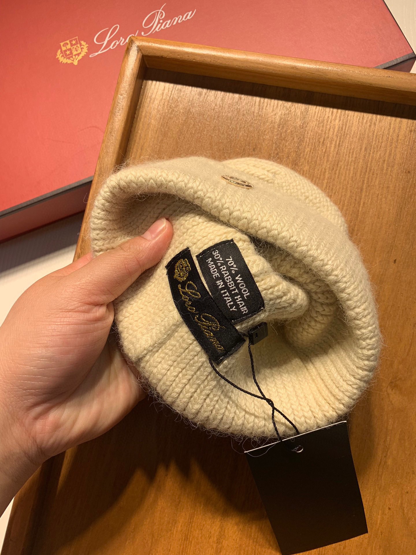 🌹。LP。【羊毛单帽】客供小羊毛！珍贵典藏的灵魂帽子！客供色纱.每个颜色都非常好看！经典！手感软腻.70