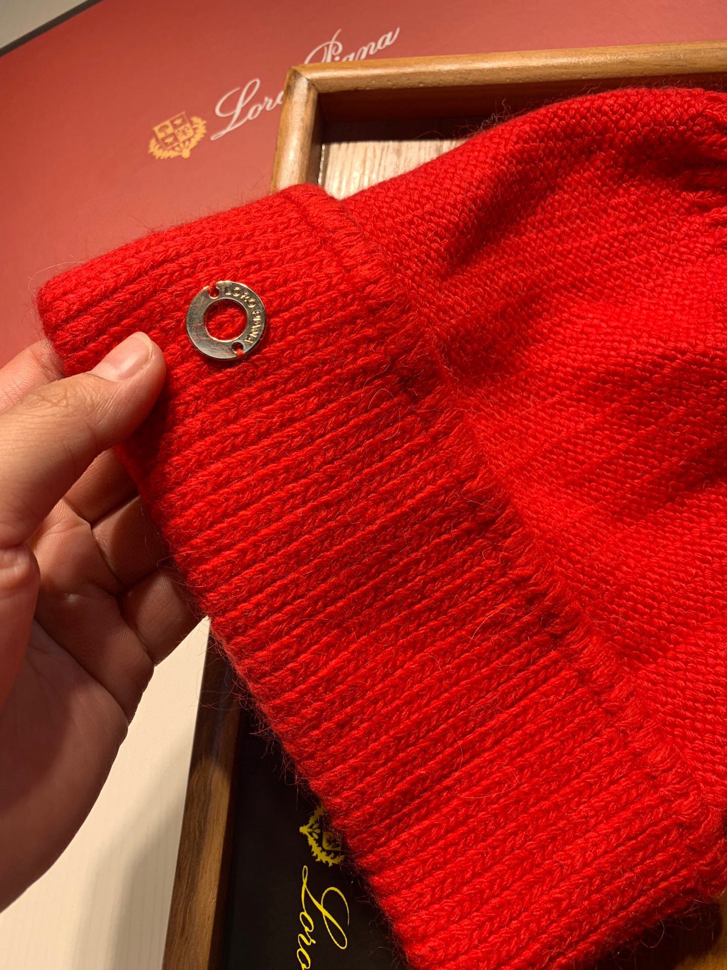 🌹。LP。【羊毛单帽】客供小羊毛！珍贵典藏的灵魂帽子！客供色纱.每个颜色都非常好看！经典！手感软腻.70