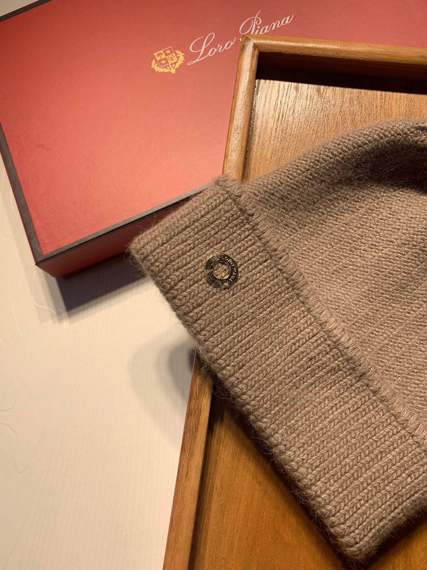 🌹。LP。【羊毛单帽】客供小羊毛！珍贵典藏的灵魂帽子！客供色纱.每个颜色都非常好看！经典！手感软腻.70