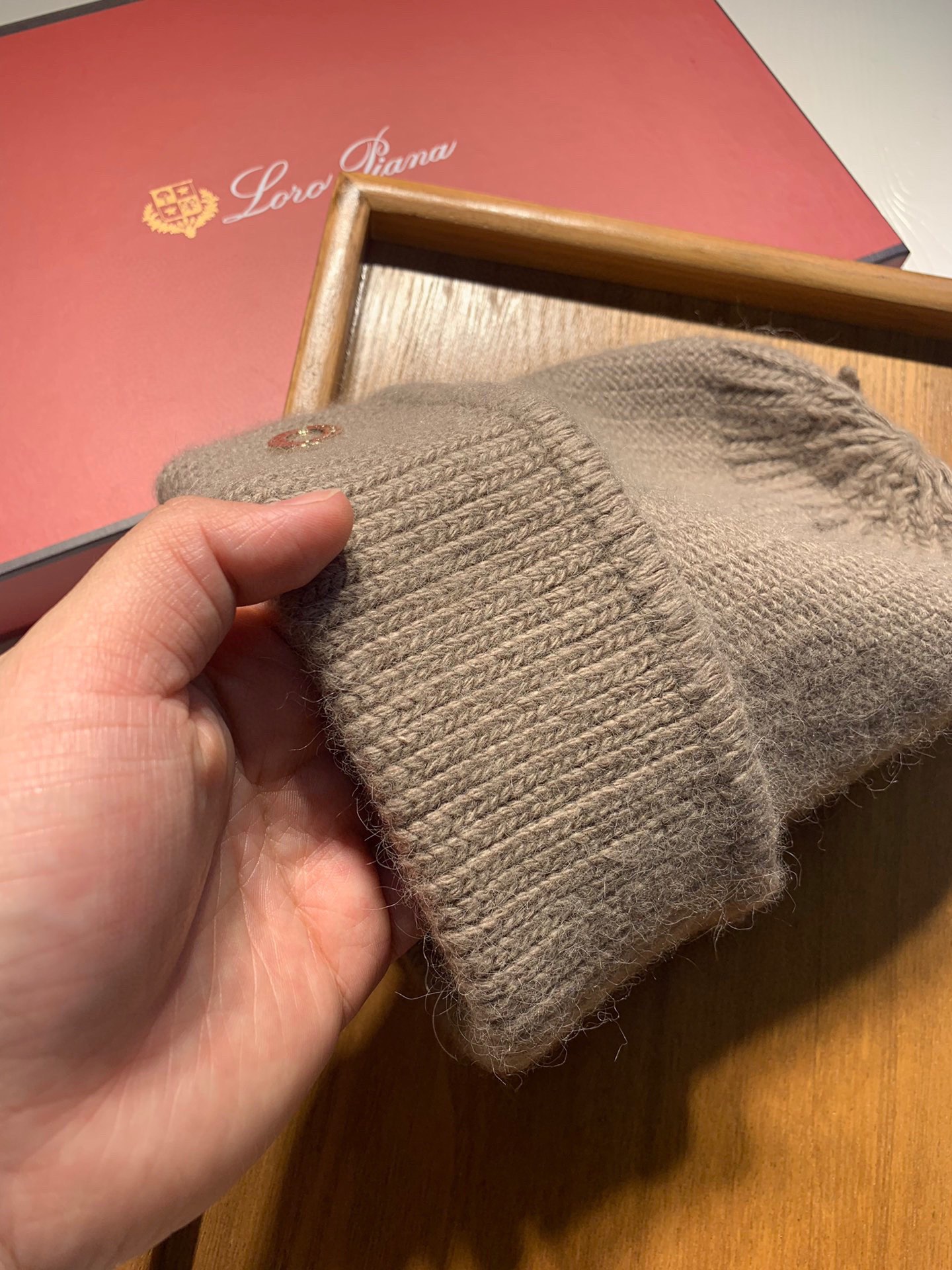 🌹。LP。【羊毛单帽】客供小羊毛！珍贵典藏的灵魂帽子！客供色纱.每个颜色都非常好看！经典！手感软腻.70