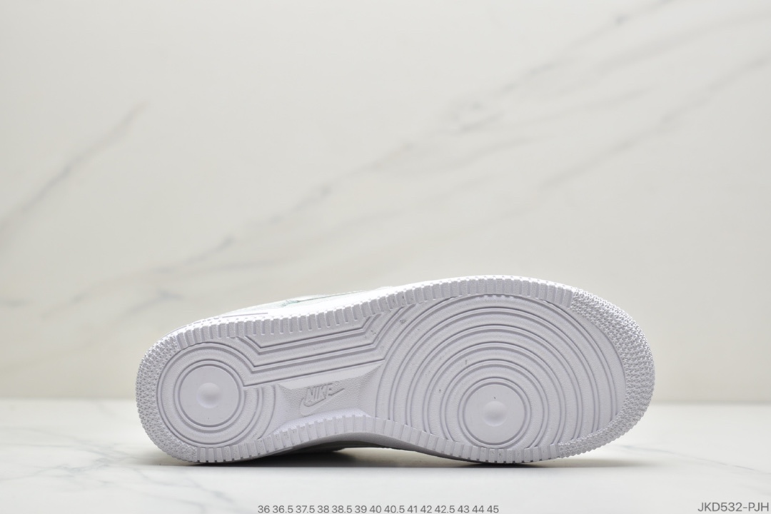160 公司级 耐克 Nike Air Force 1 Low 空军一号低帮百搭休闲运动板鞋CV3026-300
