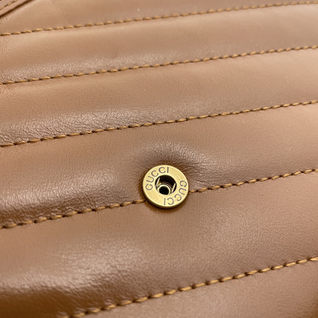 GUCCI古驰GG Marmont系列单肩斜挎包474575