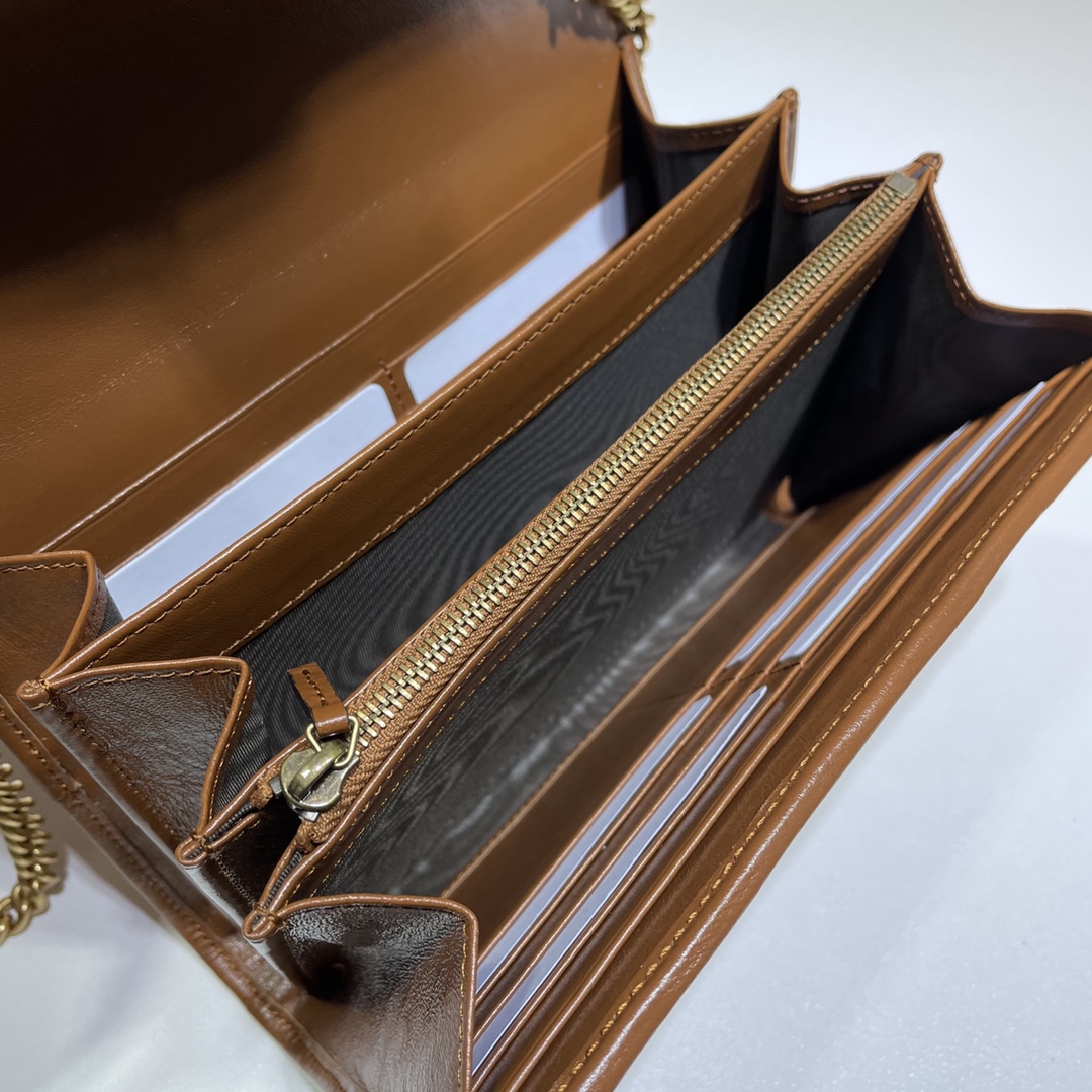 GUCCI古驰GG Marmont系列单肩斜挎包474575