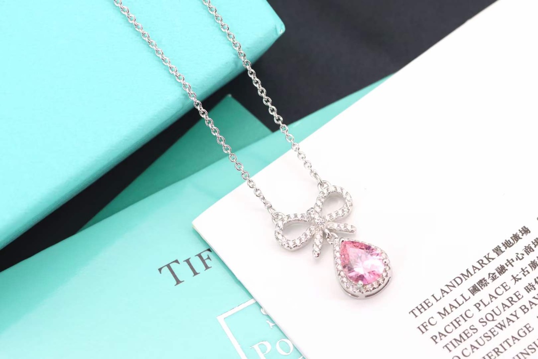 Tiffany & Co. Tiffany&Co. 粉钻蝴蝶结锁骨项链