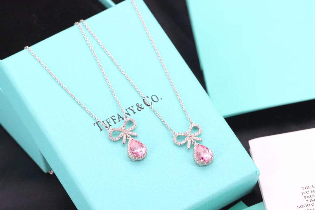 Tiffany & Co. Tiffany&Co. 粉钻蝴蝶结锁骨项链