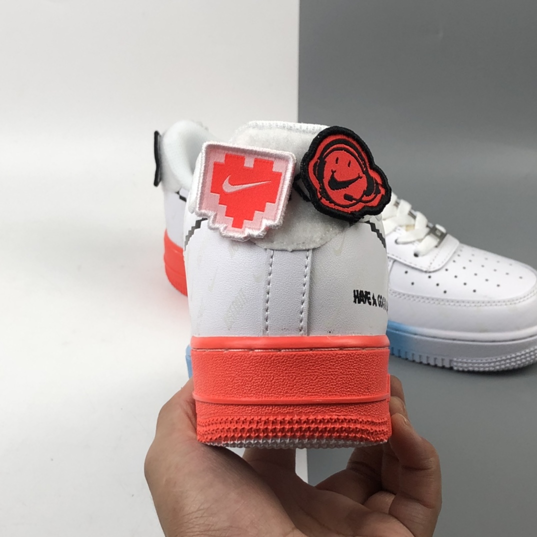 200  NK Air Force 1 Low “Have a good game” 电玩像素 空军一号低帮百搭休闲运动板鞋 318155-113