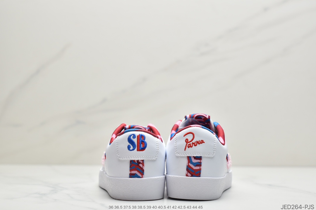 150 公司级 这双「叠钩」必须拿下荷兰街头品牌 再度联乘Parra x Nike SB Blazer GT开拓者低帮经典百搭休闲运动板鞋“白皮马戏团三色彩钩”官方货号#CN4507-100